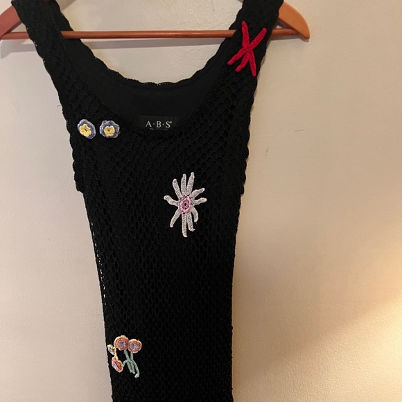 ABS Allen Schwartz Crochet Lined Dress W/ 3D Flowers-Size M - Picture 3 of 16